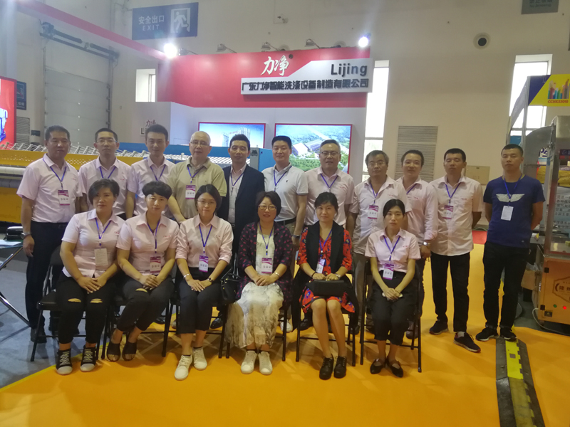 力凈工業(yè)洗衣機榮登長春酒店用品設備服務展覽會 力凈工業(yè)洗衣機榮登長春酒店用品設備服務展覽會